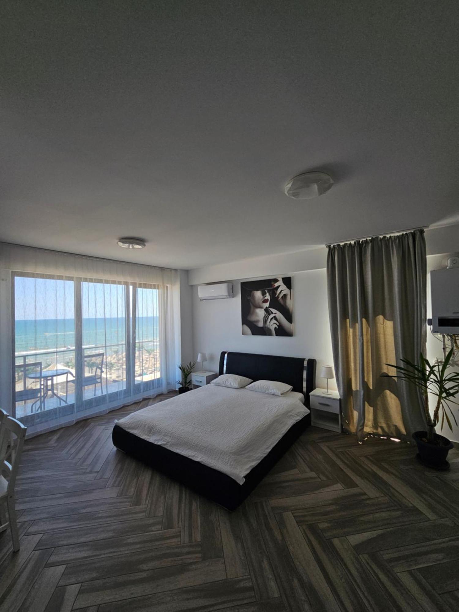 Beach Residence Studios Mamaia Nord 23 Năvodari Exterior foto