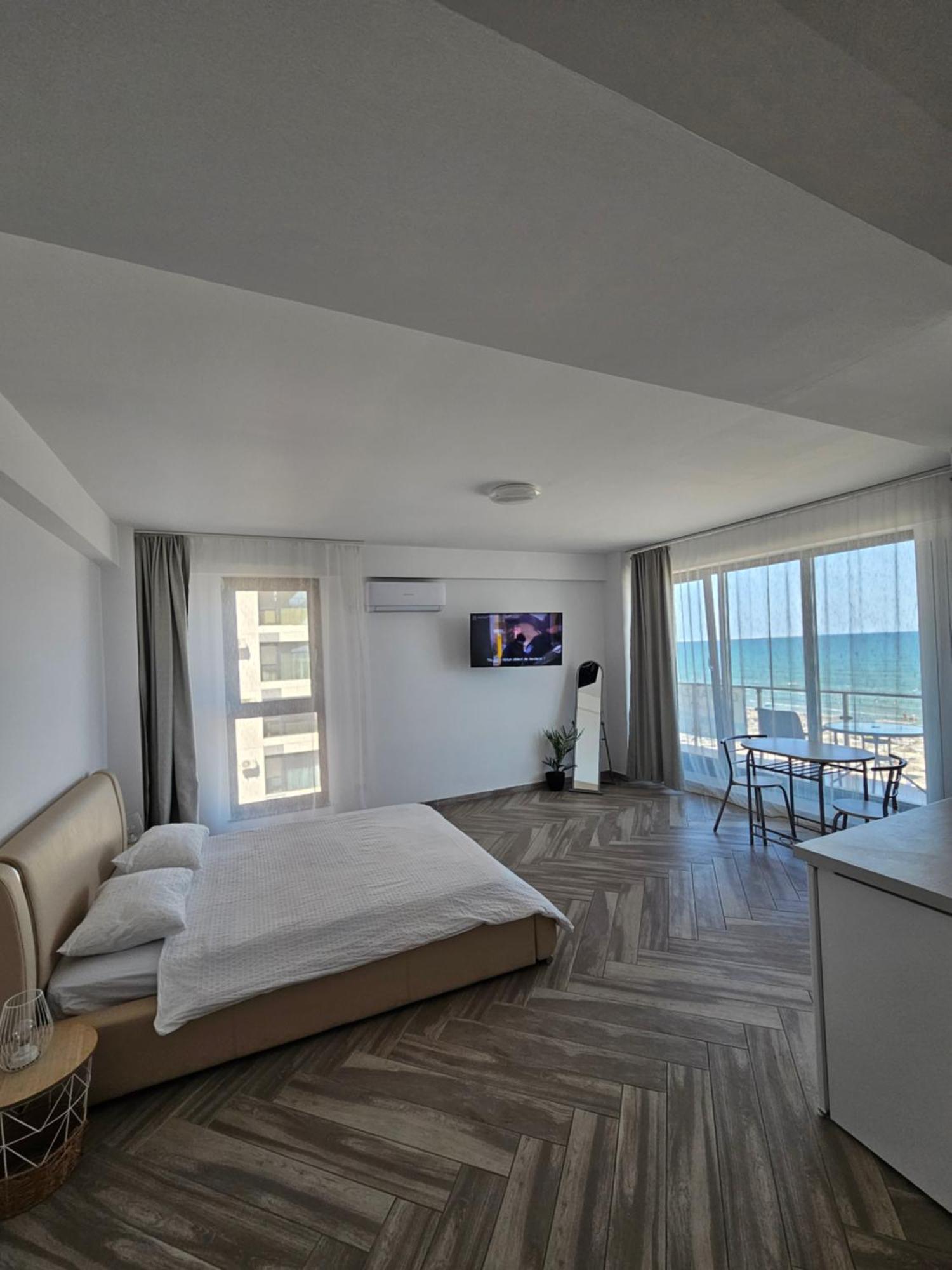 Beach Residence Studios Mamaia Nord 23 Năvodari Exterior foto